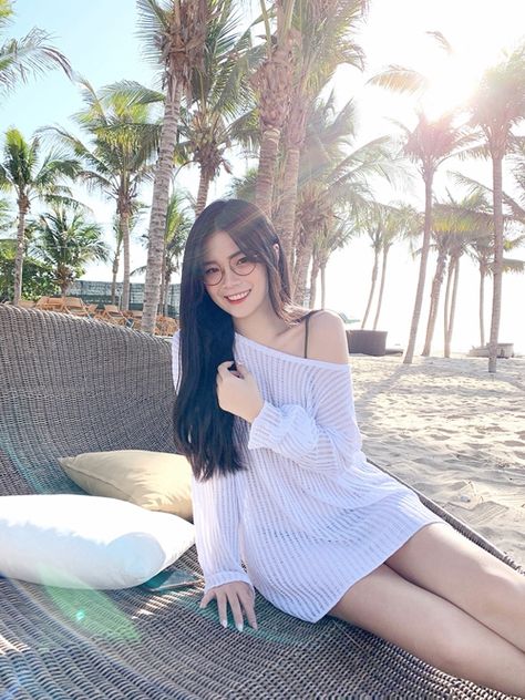 巨大女奥特曼:苍月女战士